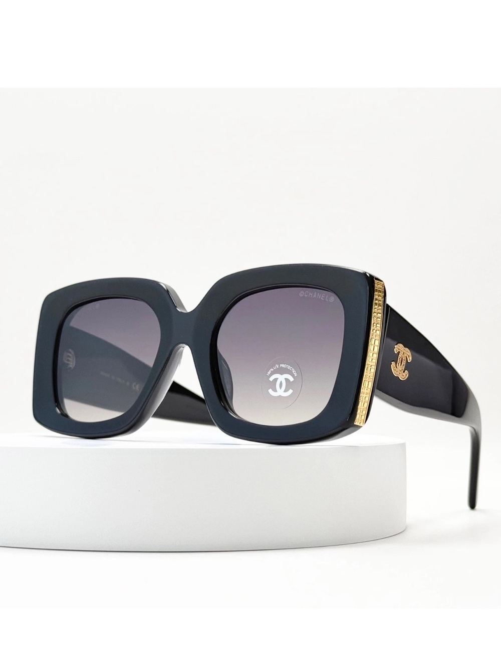 Authentic Chanel CH5435 Black Frame Gray Lens Oversized Square Sunglasses